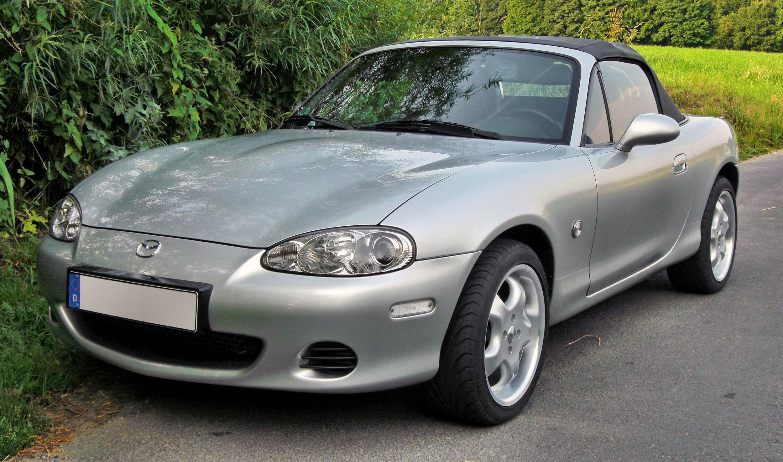 Mazda_MX-5_II_Facelift_20090630_front – Fahrer